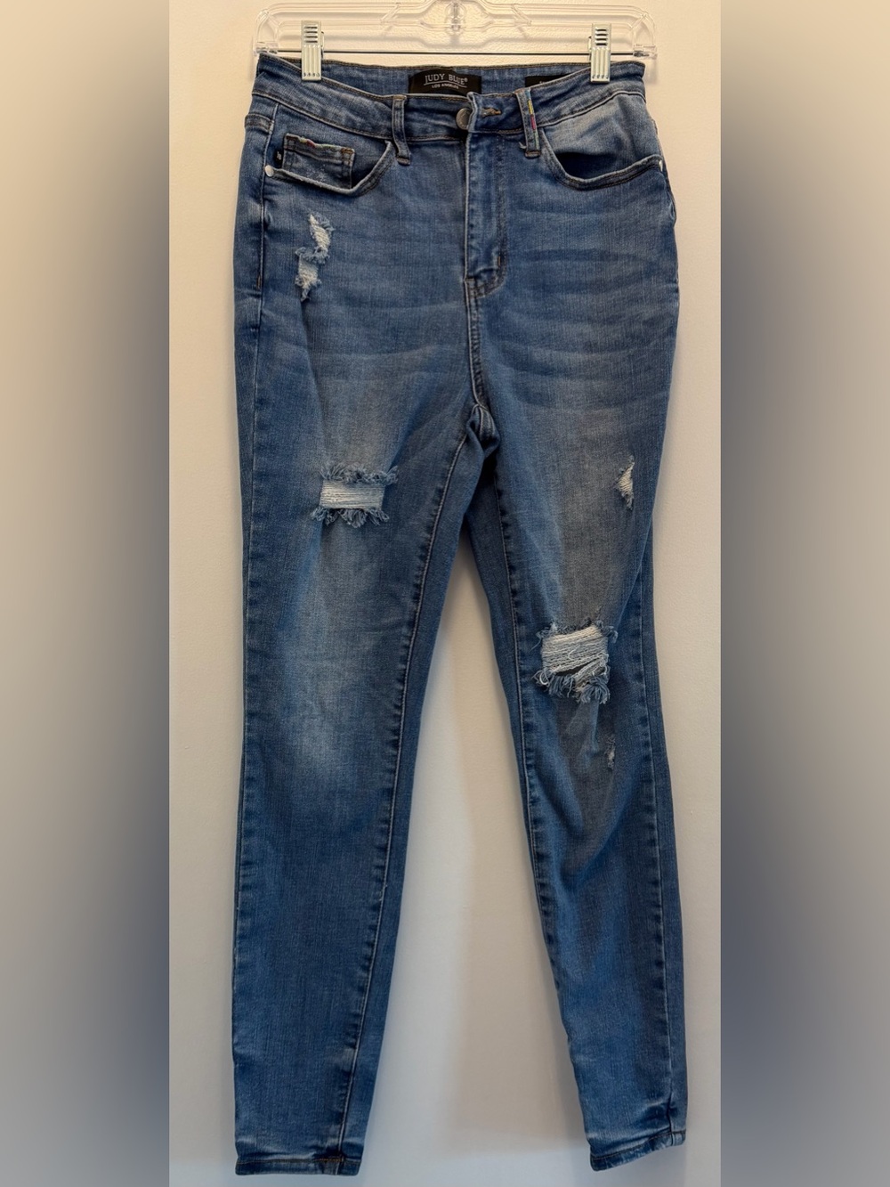 Judy Blue Jeans Women’s 5/27 Medium Blue Skinny Jeans With Multicolor Embroidery